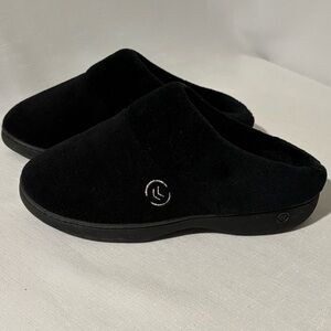 Isotoner Slippers Black Women 6.5-7